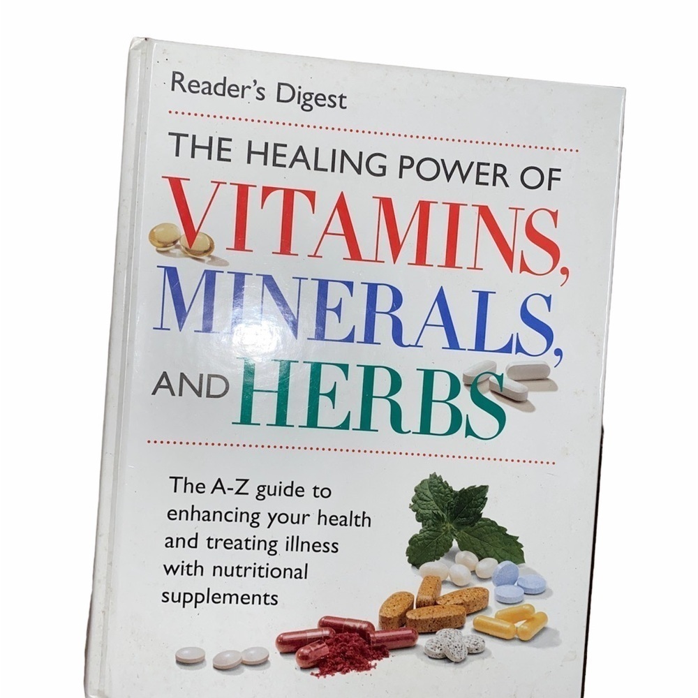 Readers Digest of Vitamins Minerals and herbs hardback book